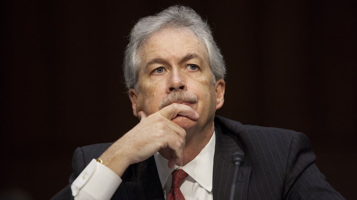 Nominado de Biden para la CIA promete agudizar competición con China