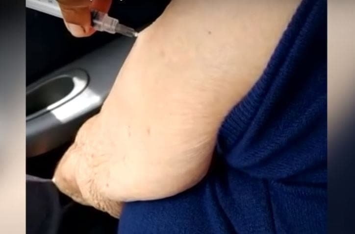 Suspenden a enfermeras que usaban jeringas vacías para vacunar contra el Covid-19