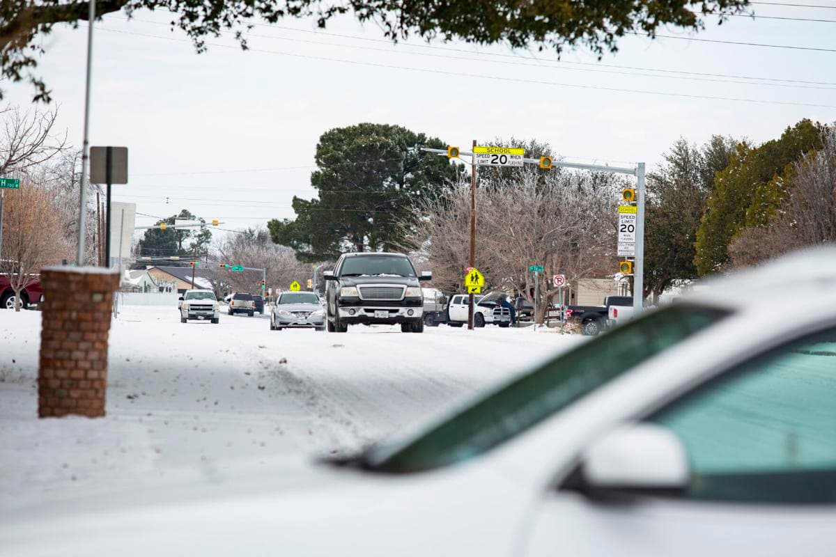 Apagones se alargan y otra tormenta está en puerta en EE.UU aseguran los meteorólogos