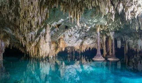 Viajes como las rutas de los cenotes de  Q. Roo y Yucatán, recomienda Best Day