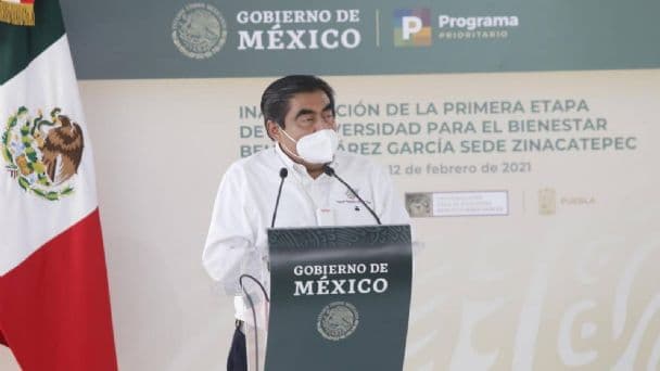 Revelan que Miguel Barbosa compró un crematorio al triple de su valor