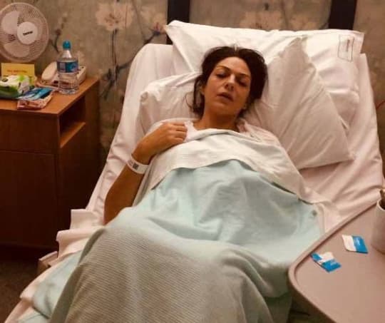 Mujer es condenada a 2 años de prisión por fingir tener cáncer y estafar con 71 mil dólares