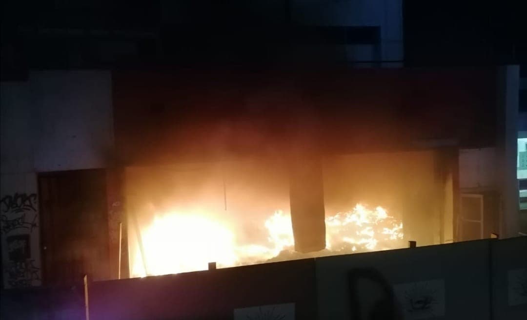 Por segunda vez se incendia “El Armario” en Playa del Carmen