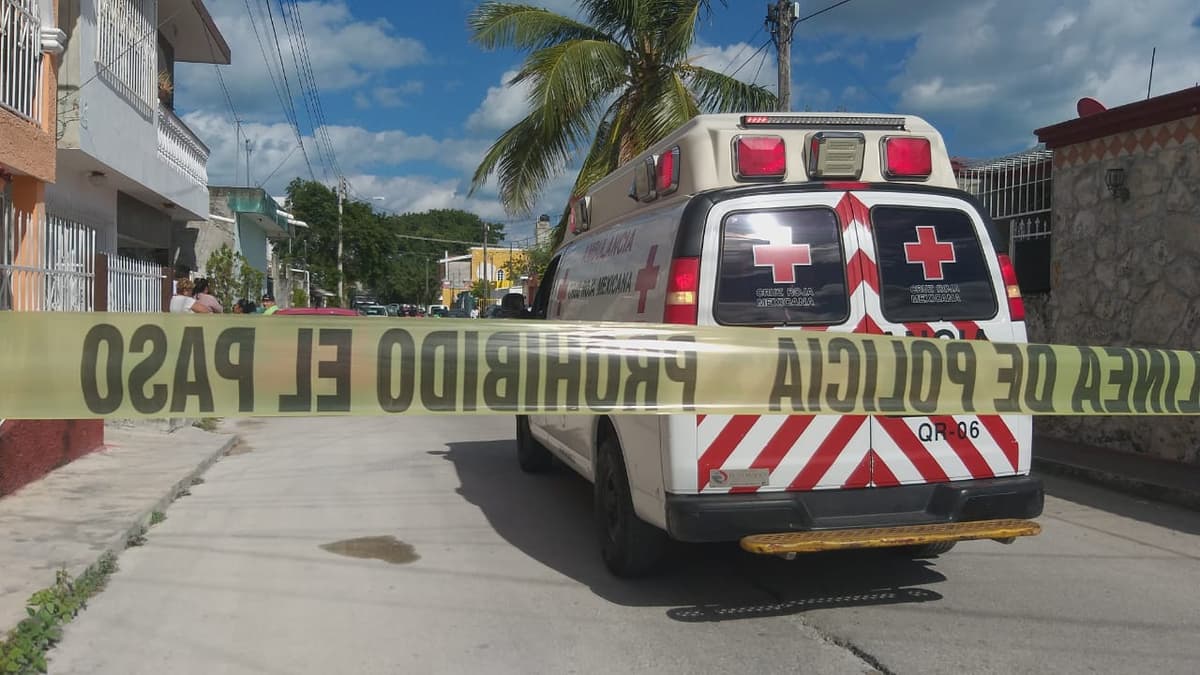 Asesinan a un hombre que llegaba a su casa en Cancún