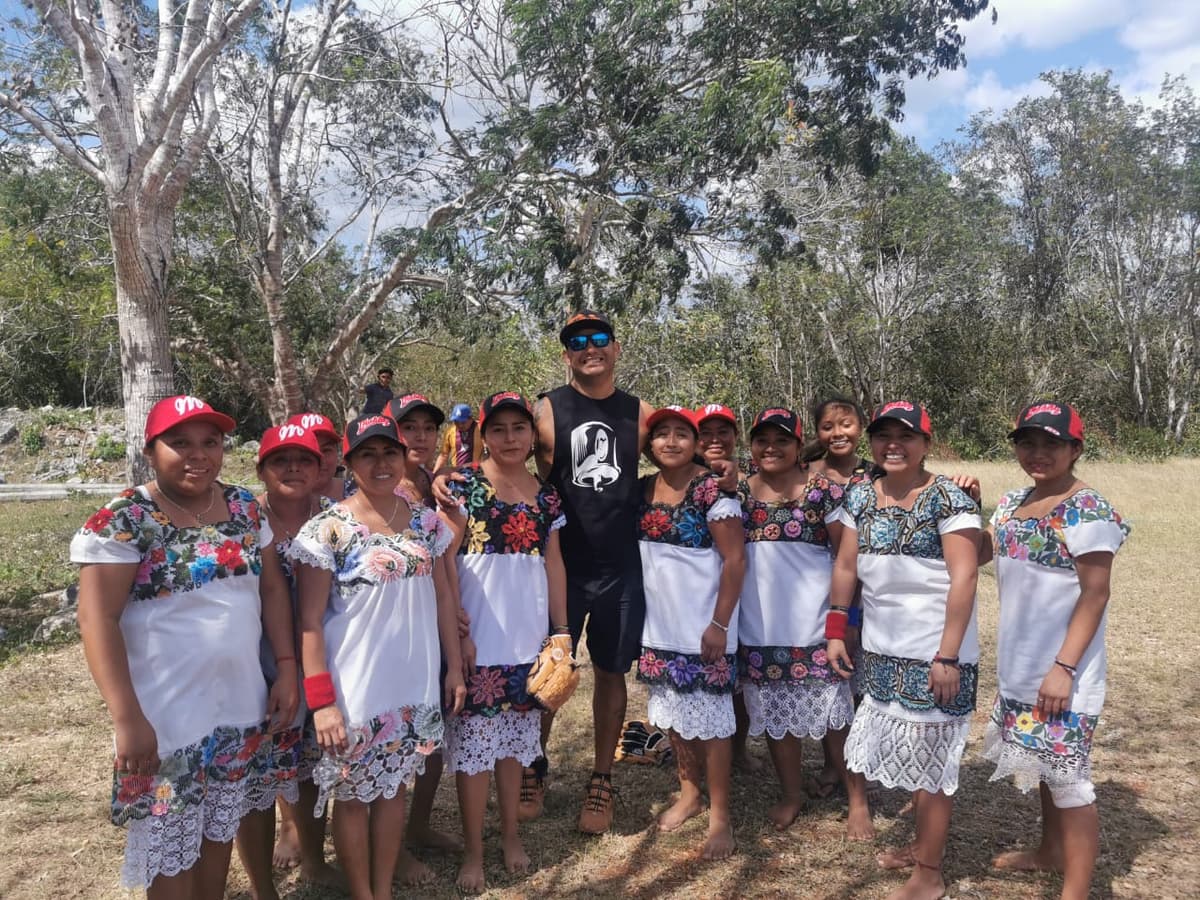 Vivirán las Diablillas de Hondzonot en un mural en Playa del Carmen