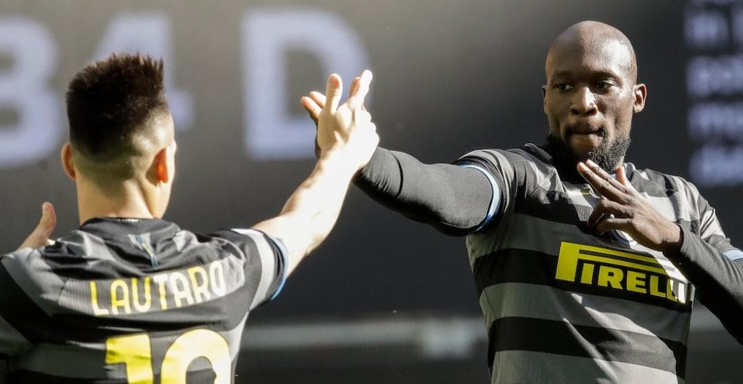 Suspenden otra vez partidos de futbol en Italia por casos de Covid-19