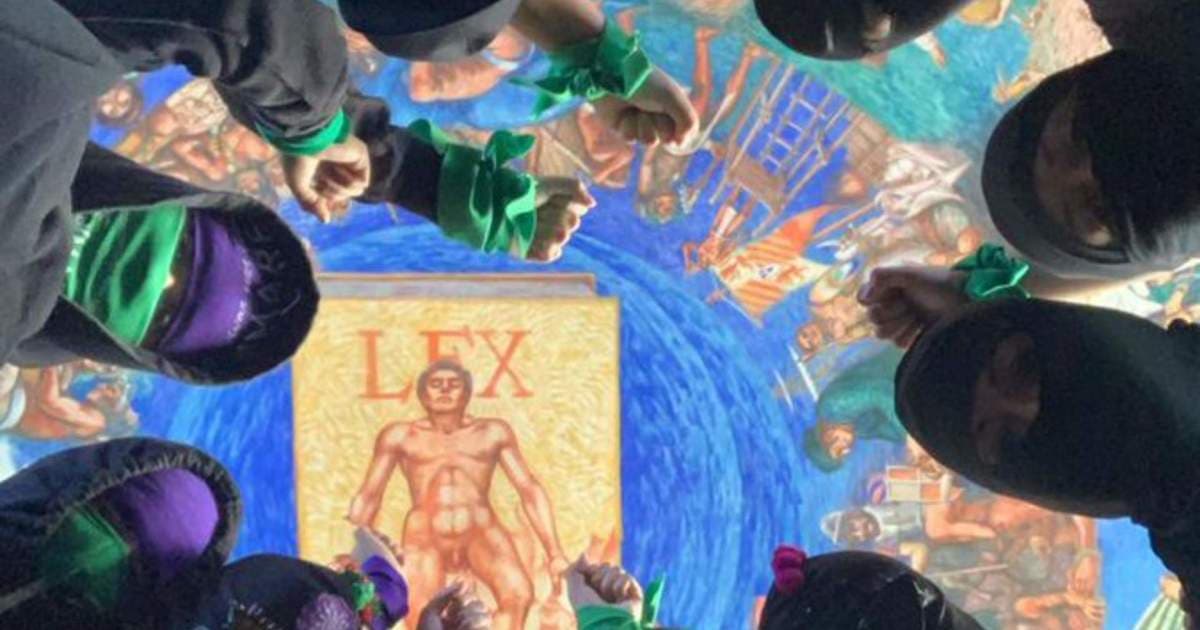 Habrá total respeto a las actividades que realicen las mujeres por el 8M:Carlos Joaquín