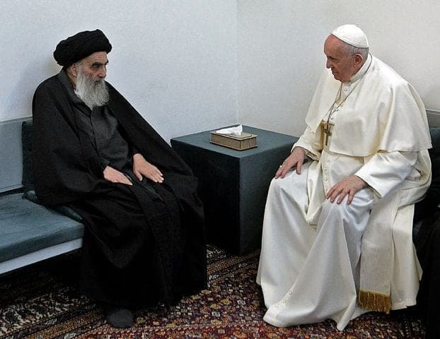 Papa y ayatola Alí al-Sistani abogan por la "paz" en histórico encuentro