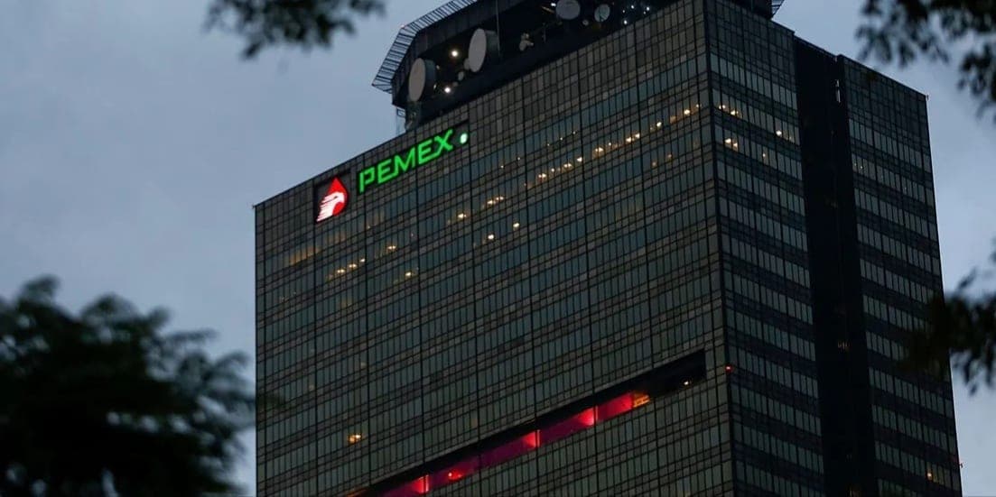 Pemex hila dos años con subejercicios récord