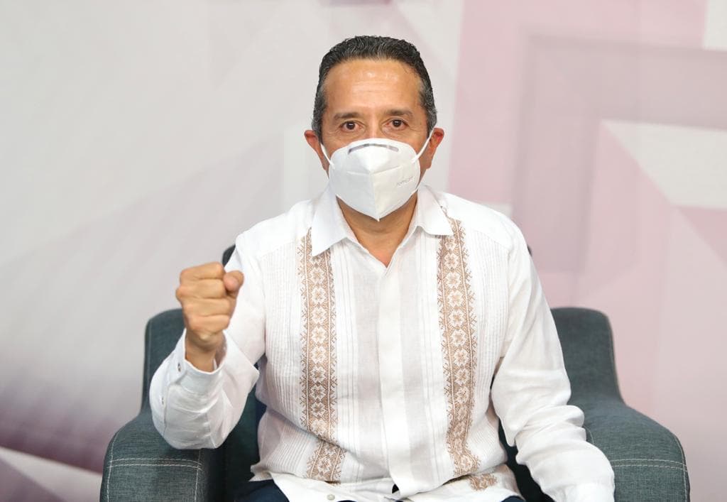 Tenemos ya una población vacunada, pero no debemos bajar la guardia: Carlos Joaquín