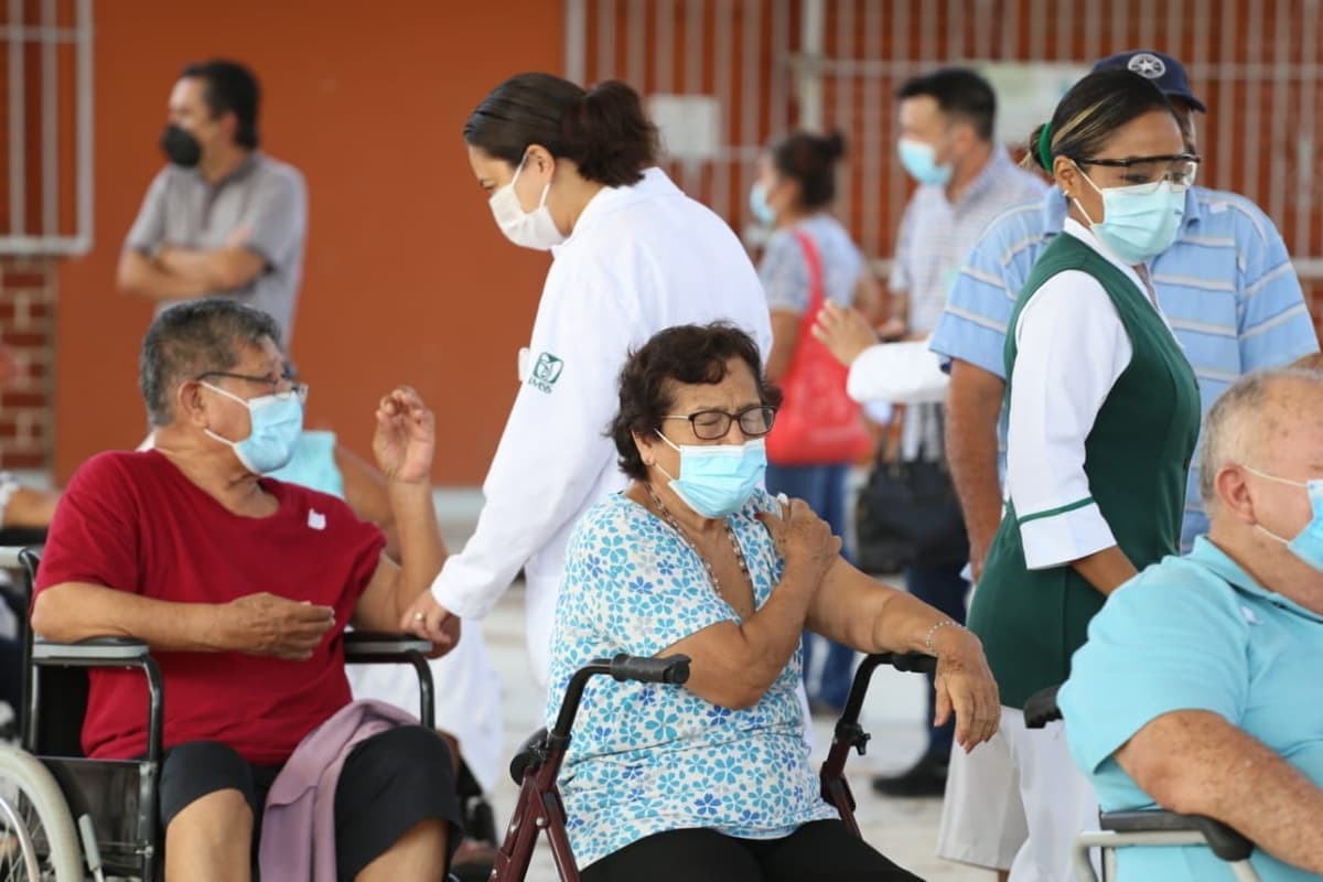 Quintana Roo lleva un total de 136 mil 360 dosis aplicadas de la vacuna contra la Covid-19