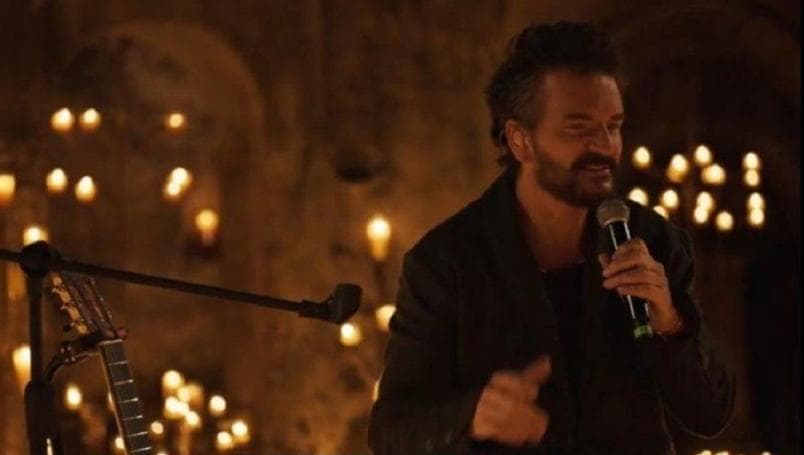 Se colapsa streaming de concierto de Ricardo Arjona