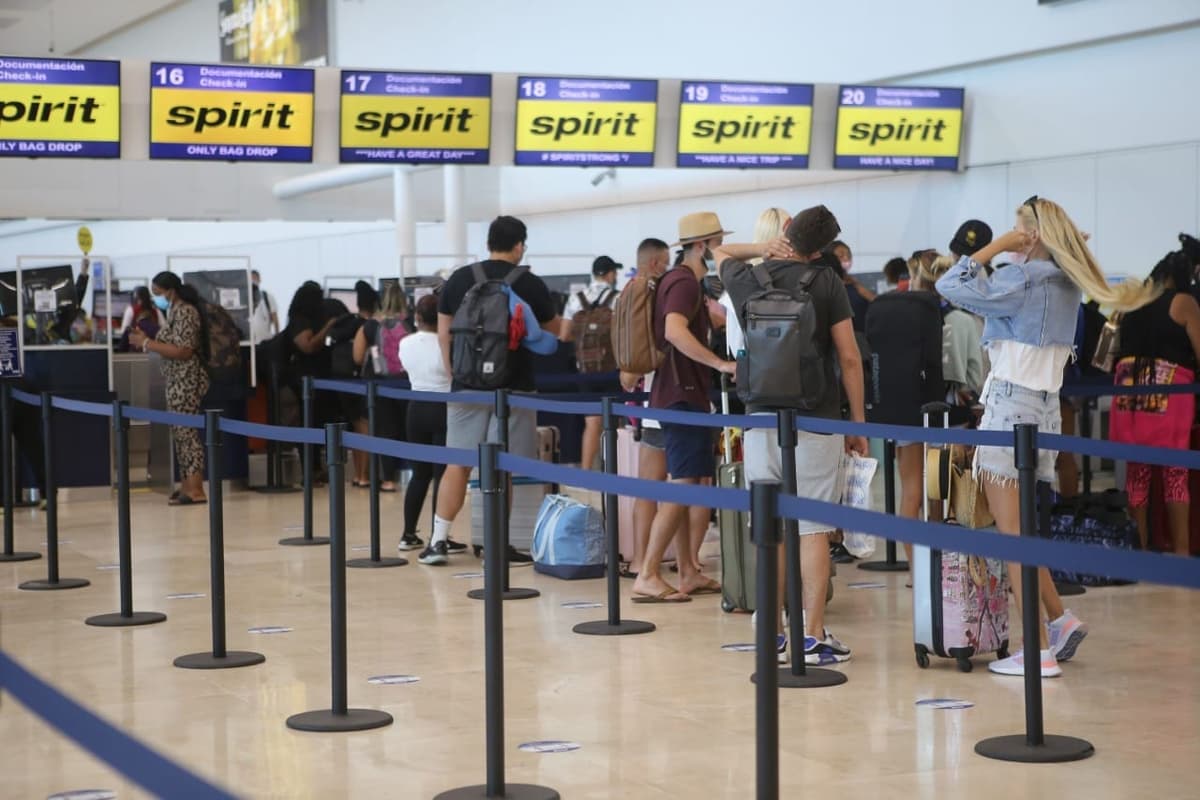 Aeropuerto de Cancún programa 405 vuelos para este domingo