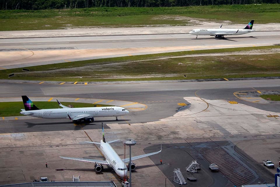 Programa aeropuerto de Cancún 424 operaciones este miércoles