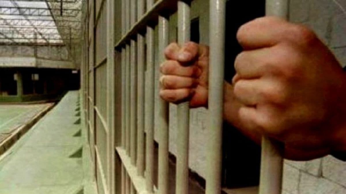 Casan a menor por dinero, huye de su suegro tras intentar abusar de ella, la encerraron 11 días