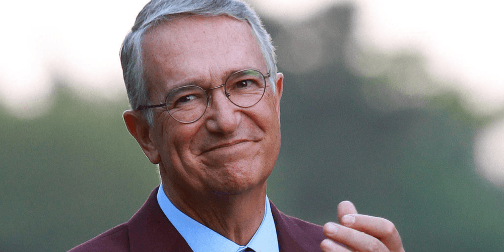 Asegura Salinas Pliego que trabaja para que el Banco Azteca sea el primero en aceptar bitcoin