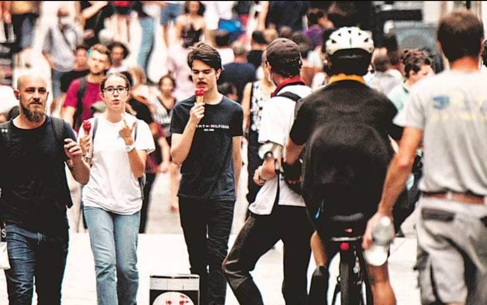 Inglaterra plantea levantar sus restricciones sanitarias el 19 de julio