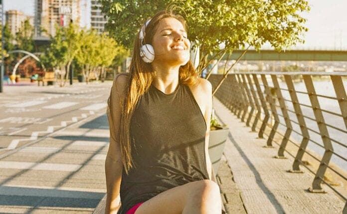 Beneficios y bondades que presenta tomar el sol para el organismo