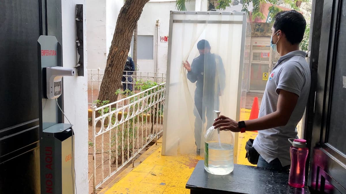 Redobla gobierno de Benito Juárez protocolos sanitarios en oficinas municipales