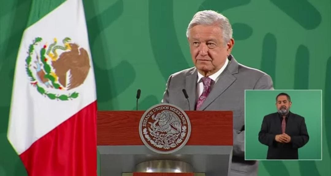 Rivales quieren poner a pelear a Sheinbaum y Ebrard por Línea 12: AMLO