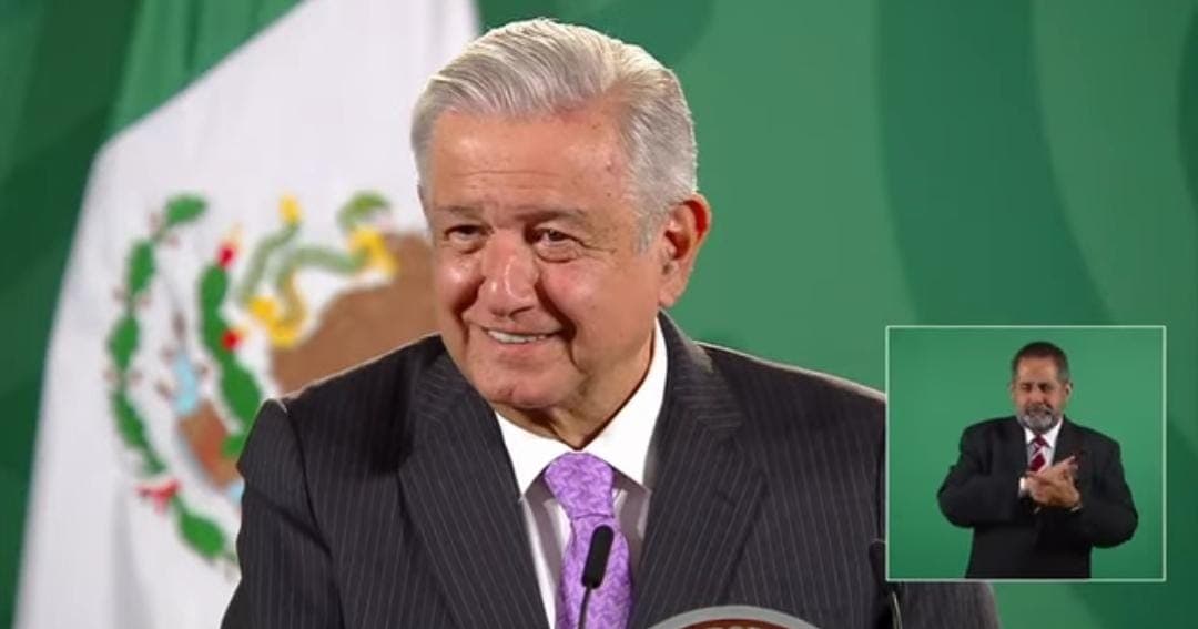 Vuelta a clases presenciales, para cuidar salud mental de menores: AMLO