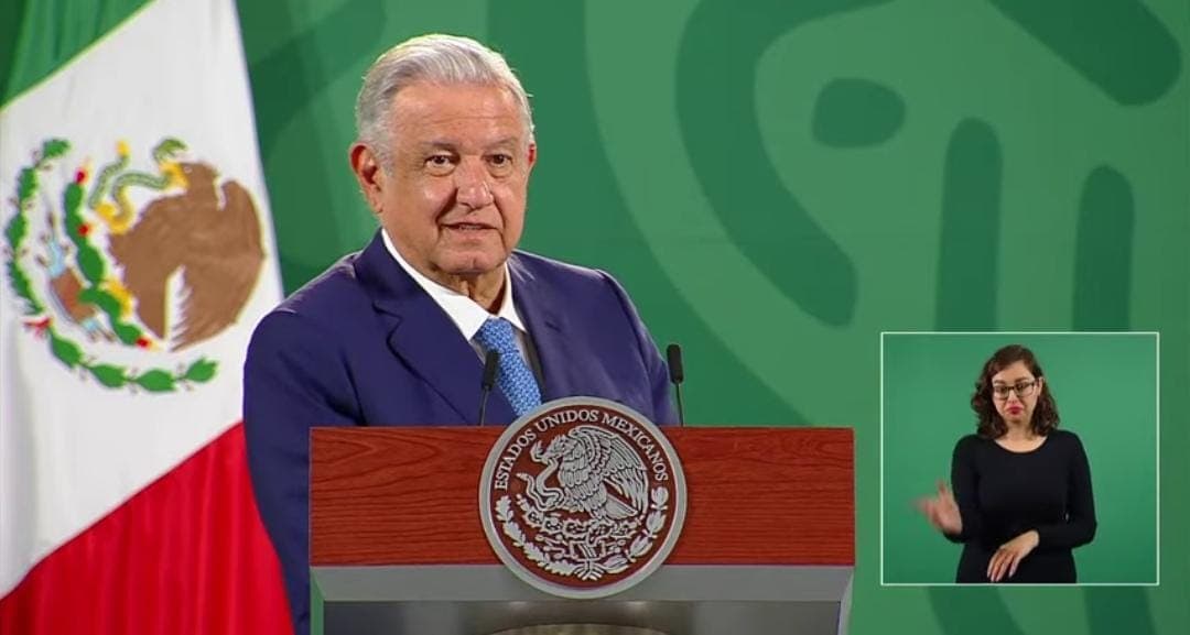 Calderón y EPN destinaron 5 mil mdp a empresas ligadas a Pegasus: AMLO
