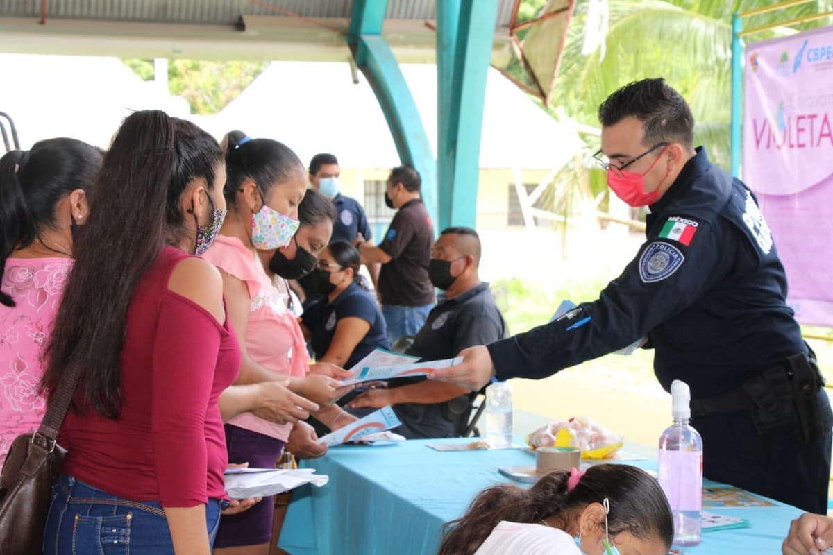 Caravanas Violetas fomentan cultura de la denuncia en comunidades de Quintana Roo