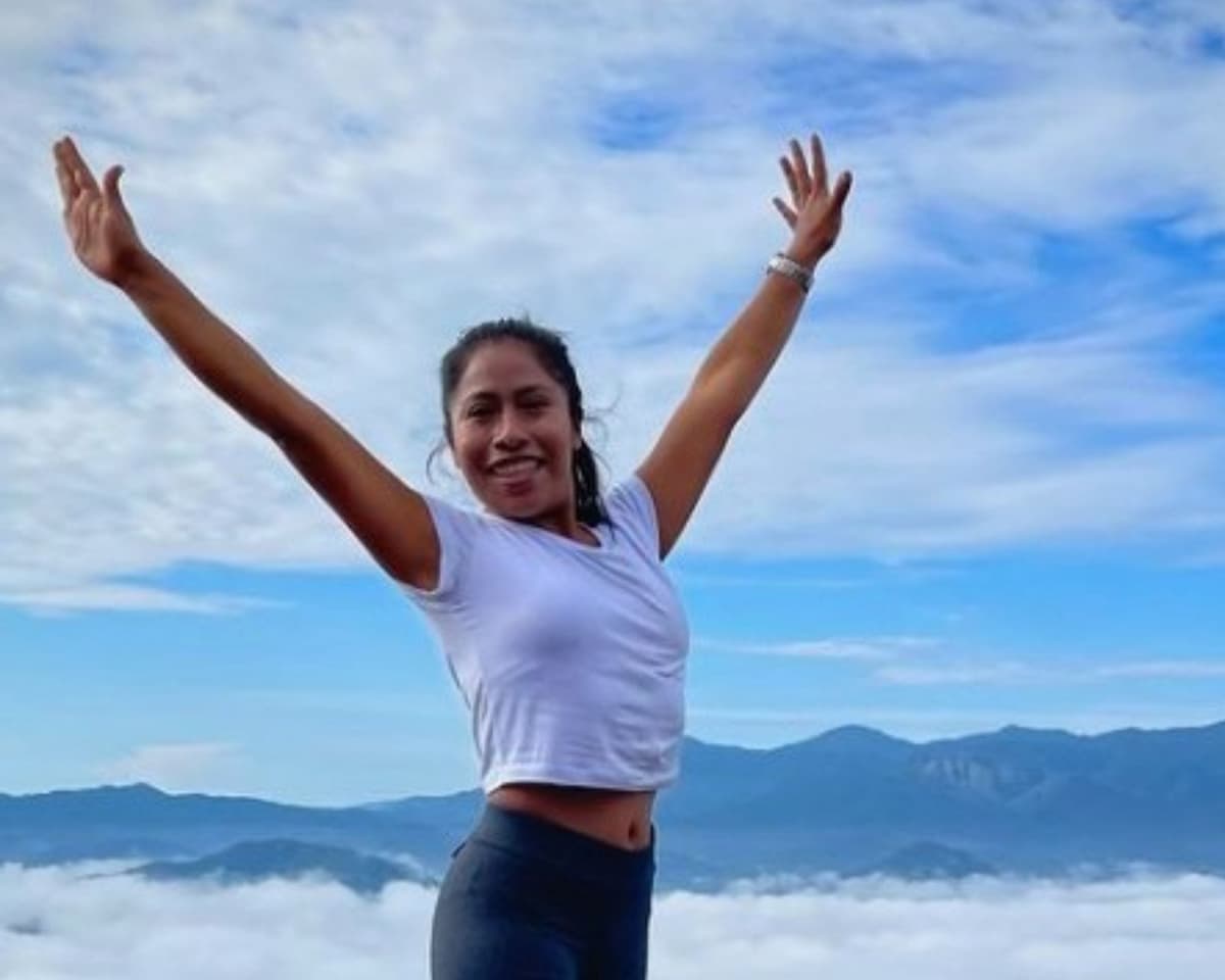 ACUERPADA Y GUAPÍSIMA: Yalitza Aparicio rompe las redes con entallados leggings
