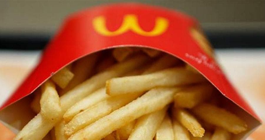 Madre compra una Cajita Feliz de McDonald's a su hijo, encuentra drogas adentro