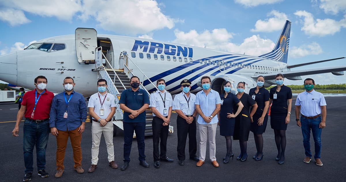 Fortalece Cozumel su conectividad aérea con vuelo de Magnicharters: Pedro Joaquín