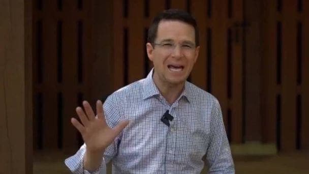 Dos pruebas de FGR son propiedades donadas: Anaya; "a AMLO sí le pueden donar un rancho", fustiga