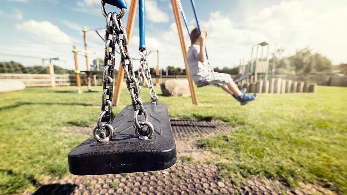 NIÑO VIRAL: Vende amigos imaginarios en su escuela ¡Y SE LOS COMPRAN!