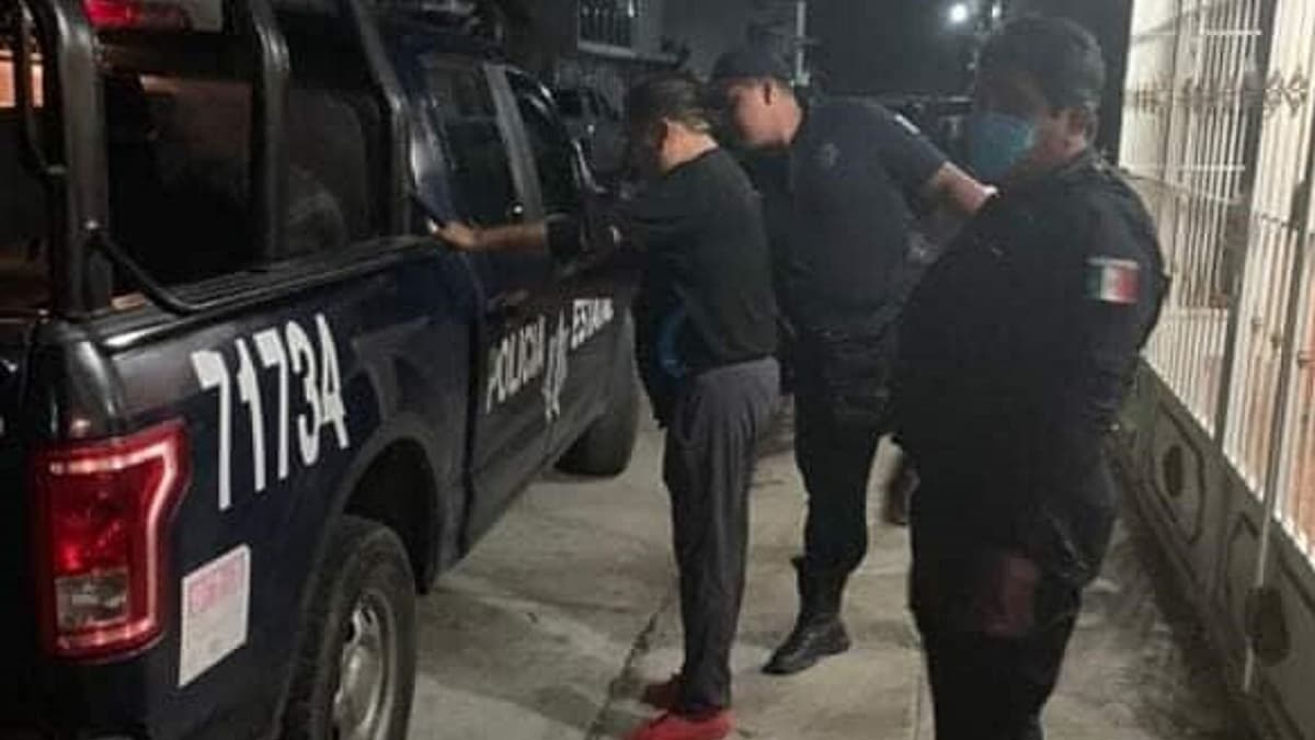 ¡AGREDIÓ A SU AMANTE! Detienen a ex alcalde de Centla por cachetear y arrastrar a una mujer