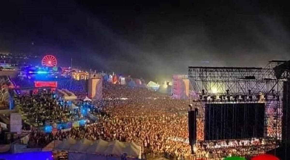 Sin miedo al mañana: festival reguetonero masivo en Rosarito provoca críticas