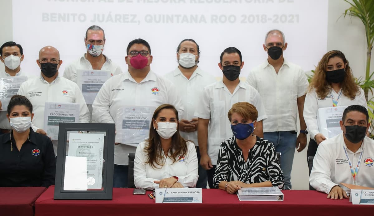 Gobierno municipal recibe certificado PROSARE