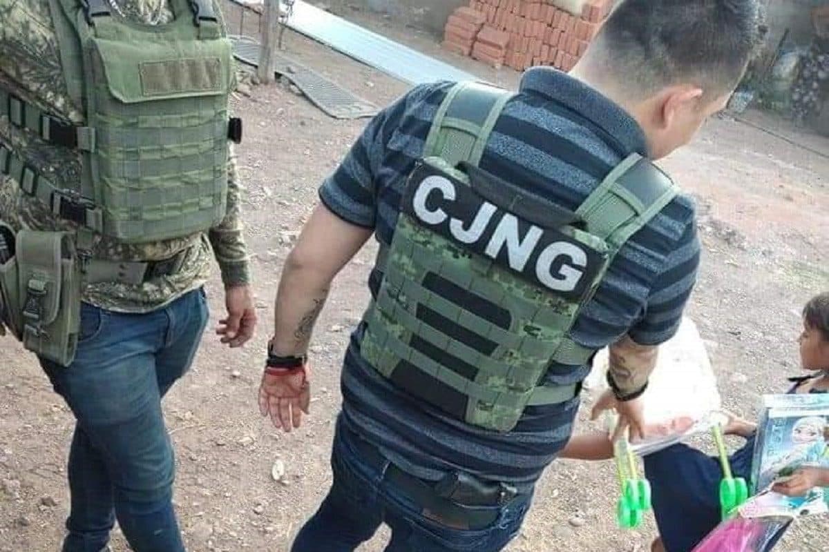 VIDEO | Entre música y disparos se llevó a cabo el supuesto funeral del ‘Chepe Sierra 2’, líder criminal del CJNG