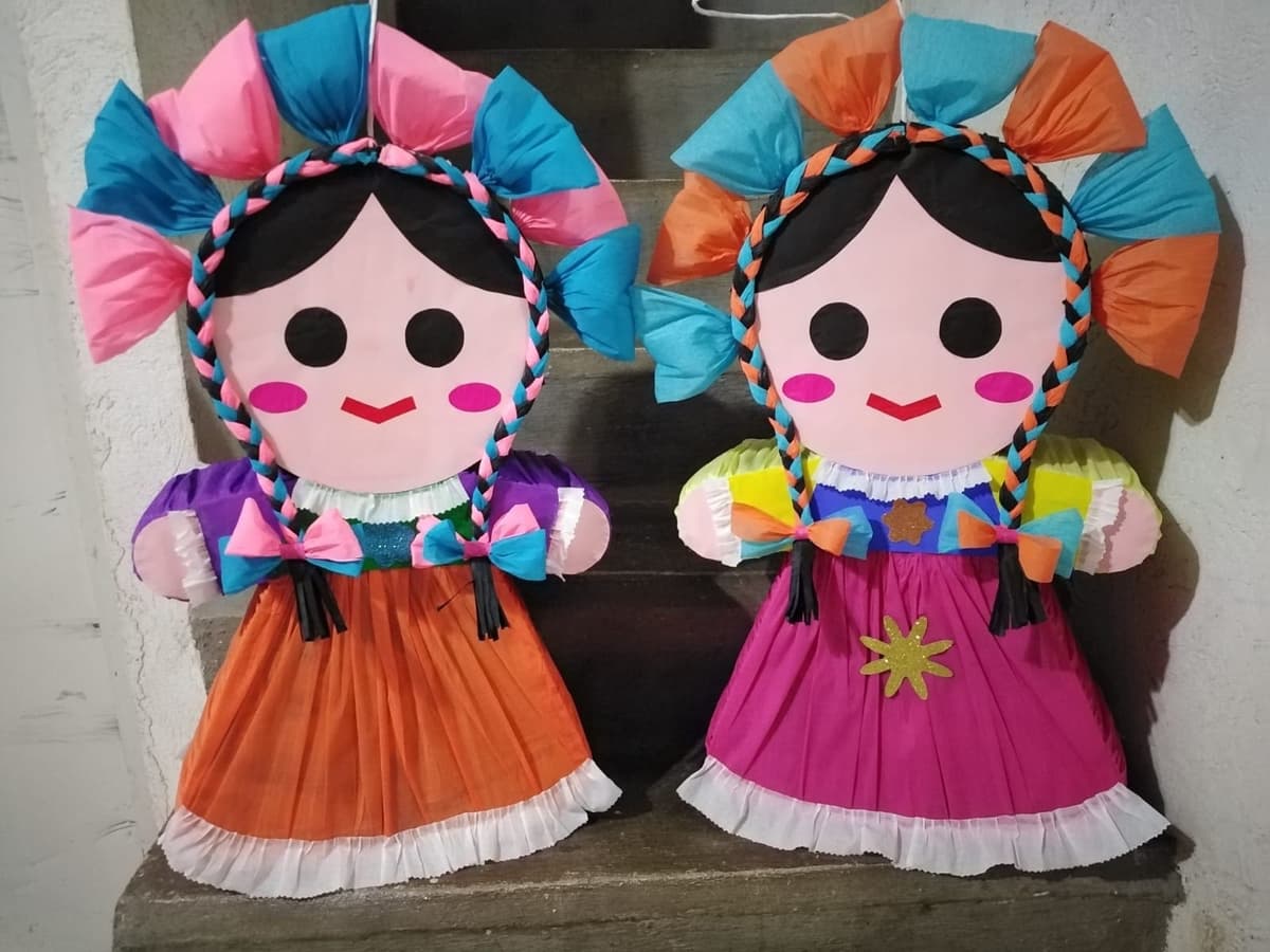 ORGULLO PLAYENSE: Maestro y artesano de piñatas, ayuda a conservar la tradición mexicana