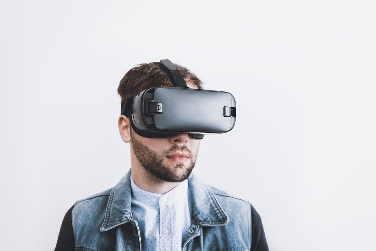 Evoluciona Oculus con el metaverso de Facebook, la realidad virtual en redes sociales
