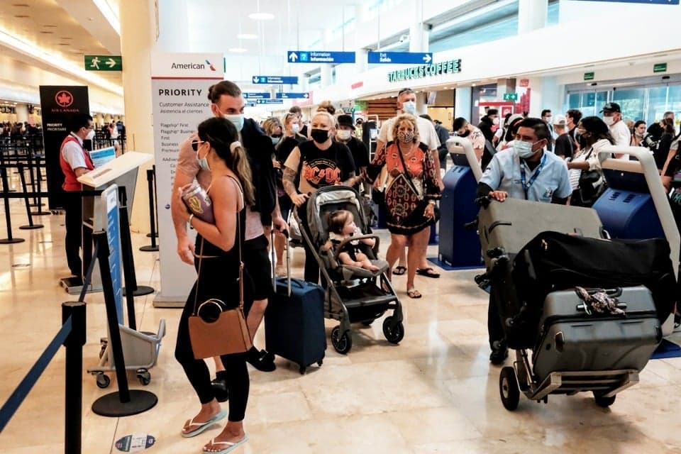 Aeropuerto de Cancún programa 415 operaciones al iniciar la semana