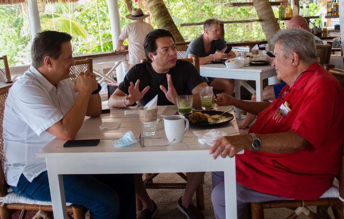 Gastón Alegre revela su intención de contender por la gubernatura