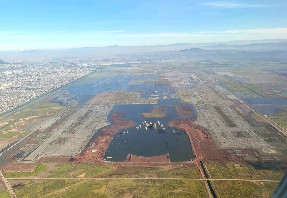 Se viraliza foto del NAIM inundado de Román Mayer: "Cuando la naturaleza retoma su lugar", dice