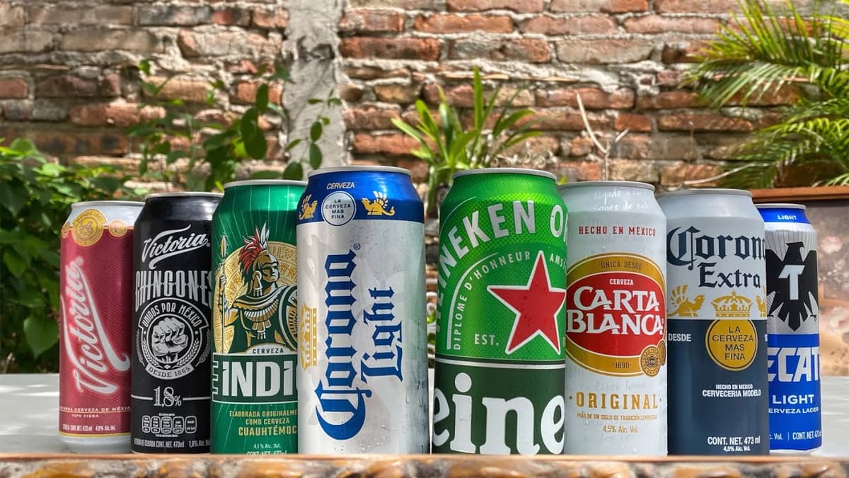 Hombre asalta tienda y solo se lleva cerveza