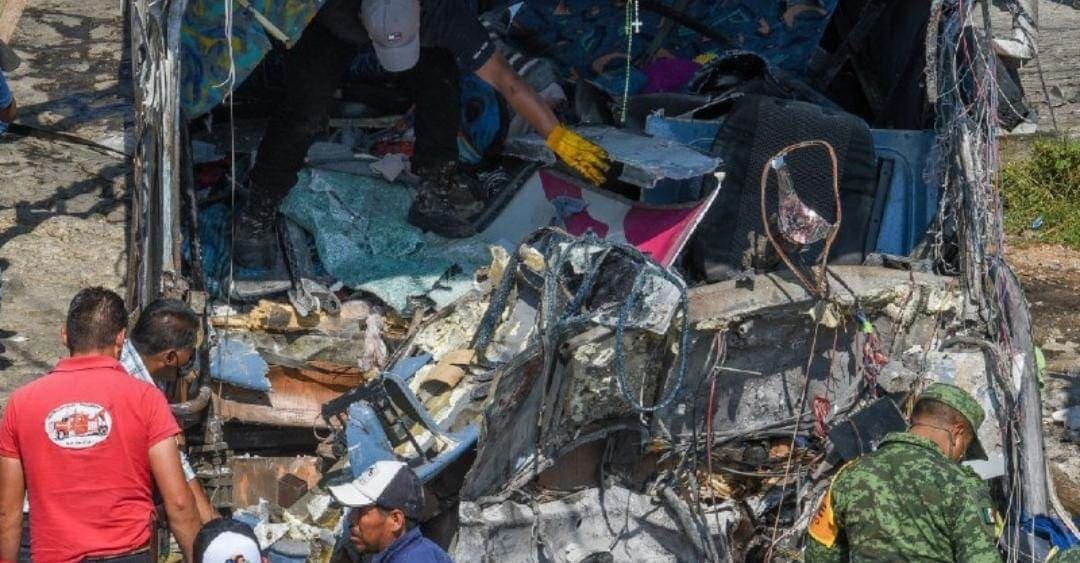 Continúan hospitalizadas 17 personas tras grave accidente en Edomex