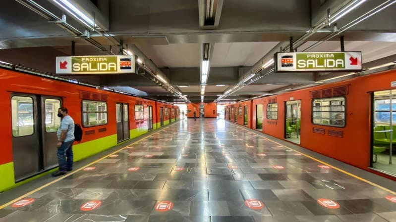 Estaciones del Metro y Metrobús que cerrarán por el desfile del 20 de noviembre