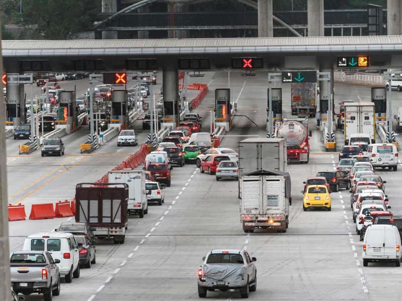 Inicia Operativo Revolución 2021 en todas las autopistas por fin de semana largo