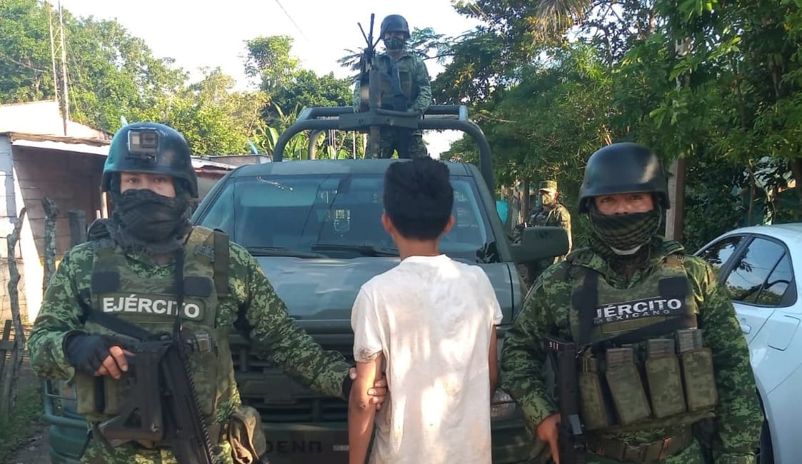 Detiene SEDENA a ‘niño sicario’ en Huimanguillo