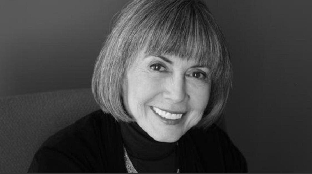 Muere Anne Rice, escritora de Entrevista con el Vampiro