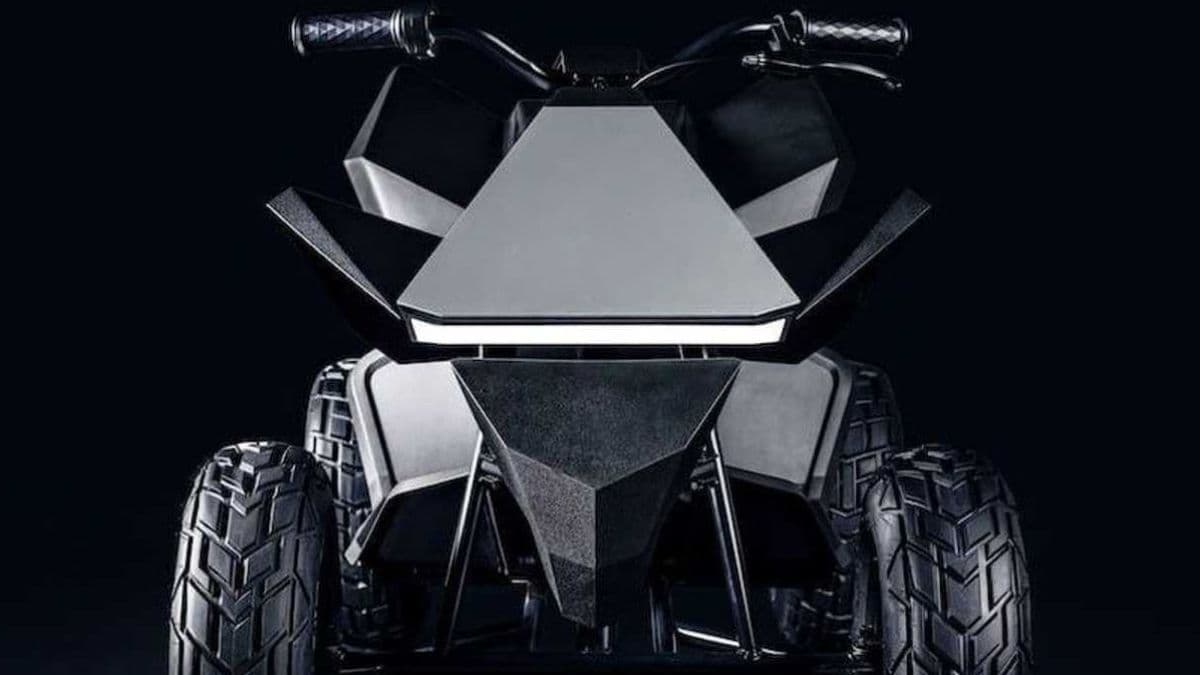Tesla lanza mini Cyberquad para Navidad