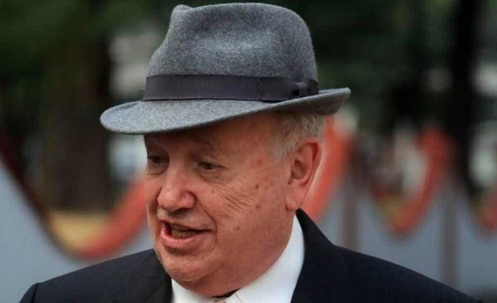 Obispo emérito Onésimo Cepeda está intubado por Covid-19