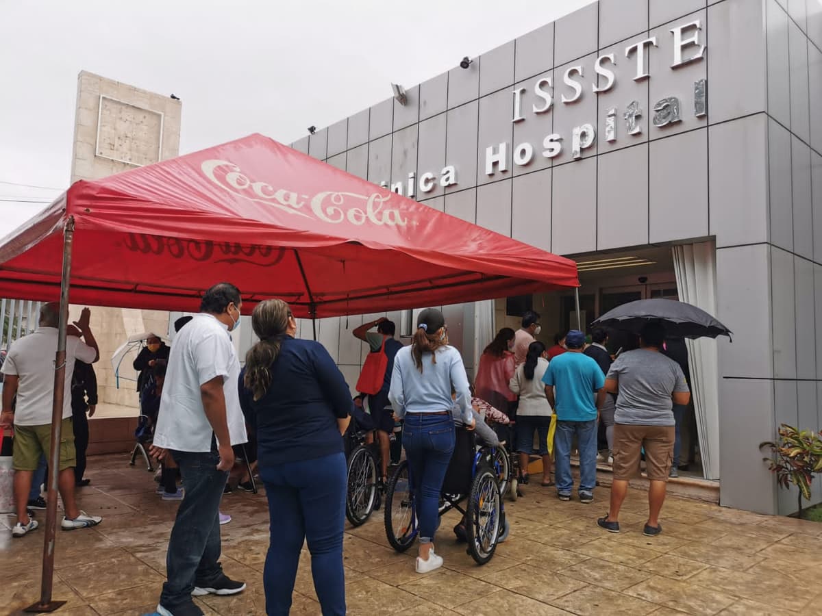 Denuncian saturación en el ISSSTE de Cancún por casos de COVID-19